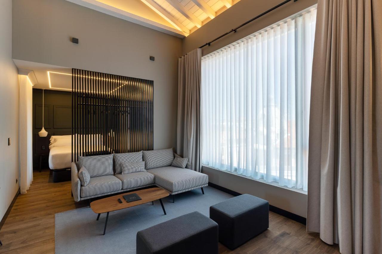 Mauro Suites Leon Bagian luar foto